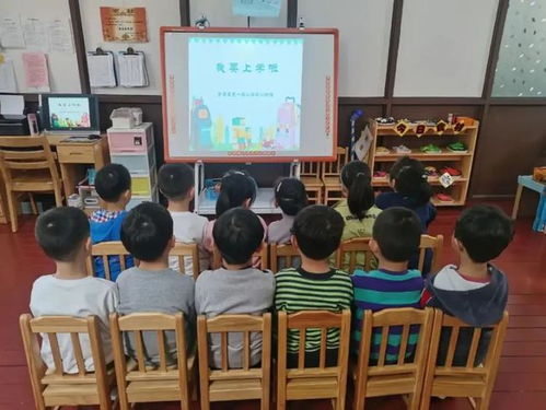 市南区各小学推进“一体化”招生入学服务，提升招生辅助服务效能